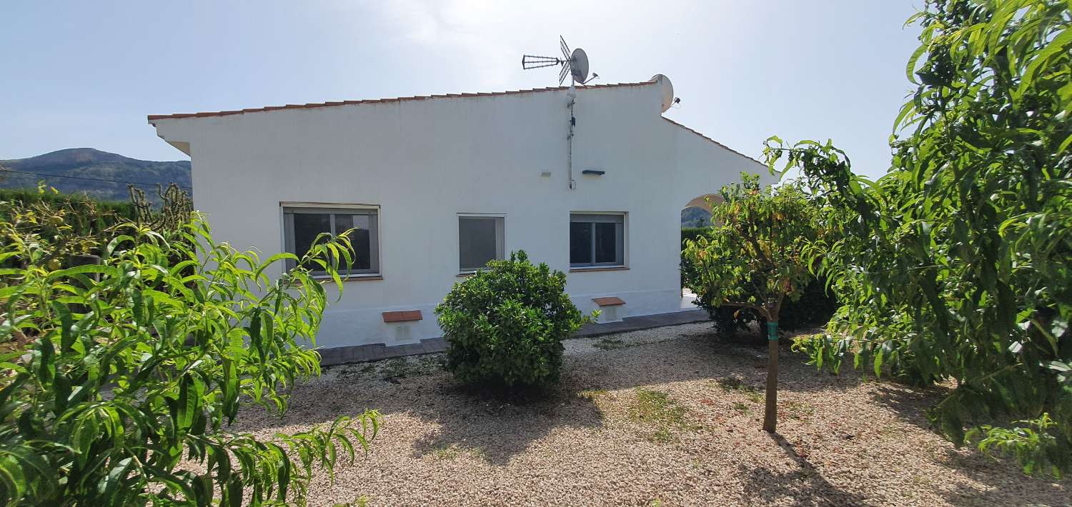 Villa en venta en Palma de Gandía