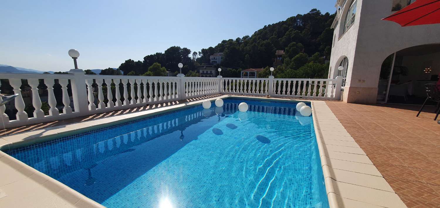 Villa te koop in Gandia