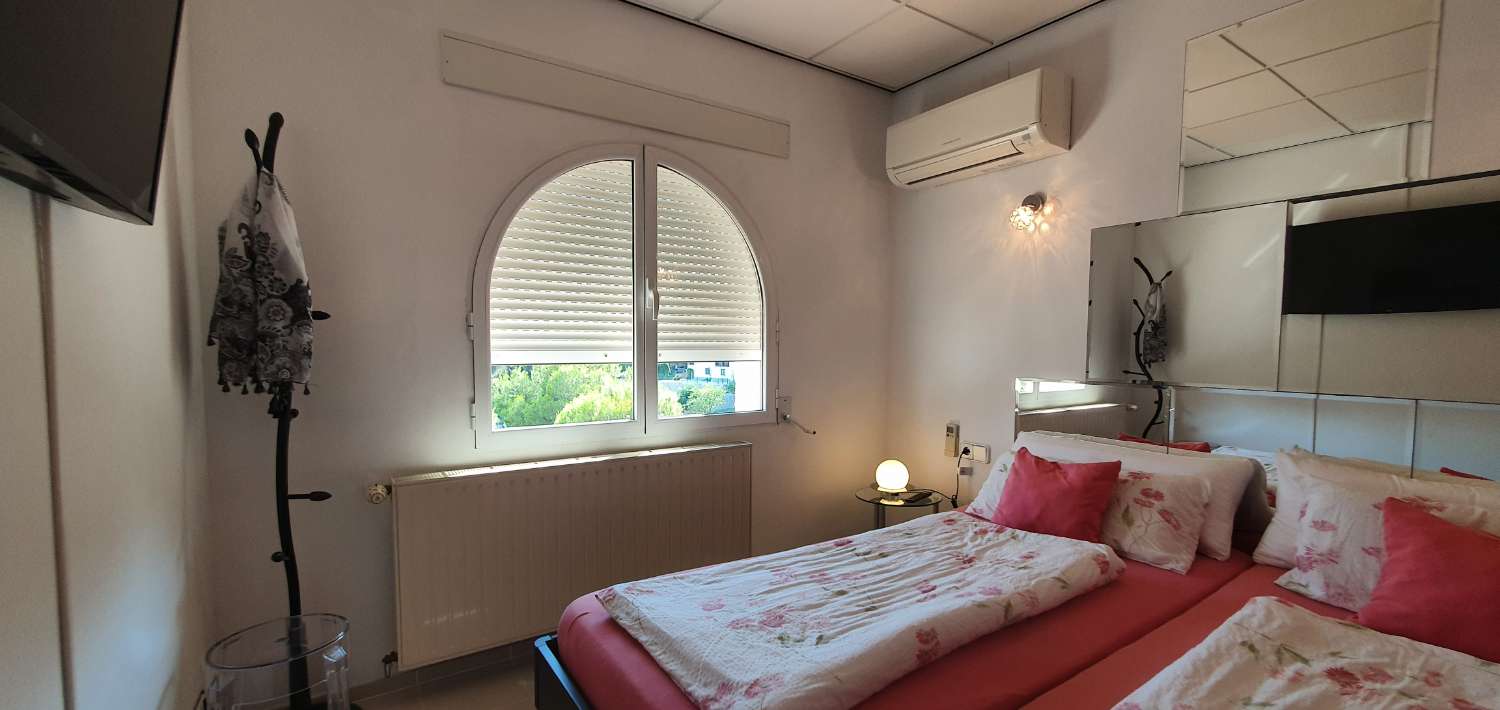 Villa te koop in Gandia