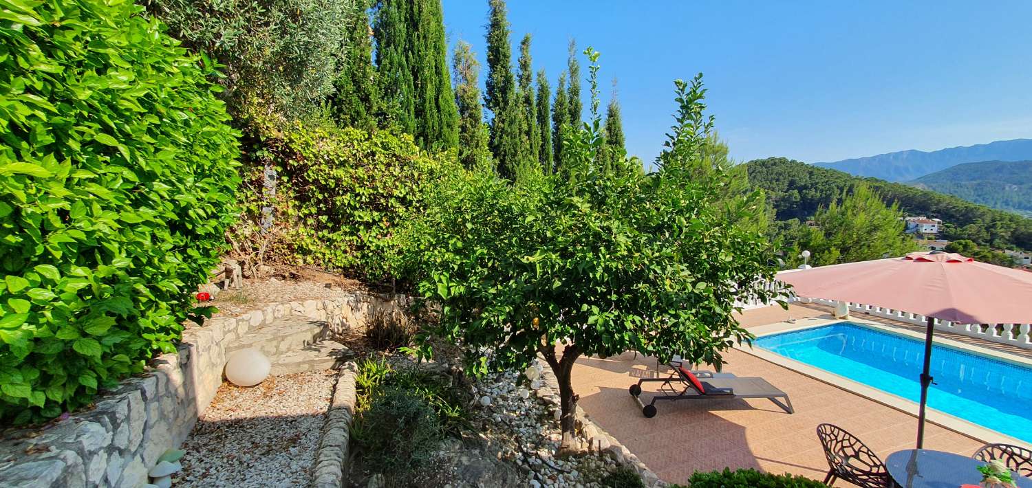 Villa te koop in Gandia