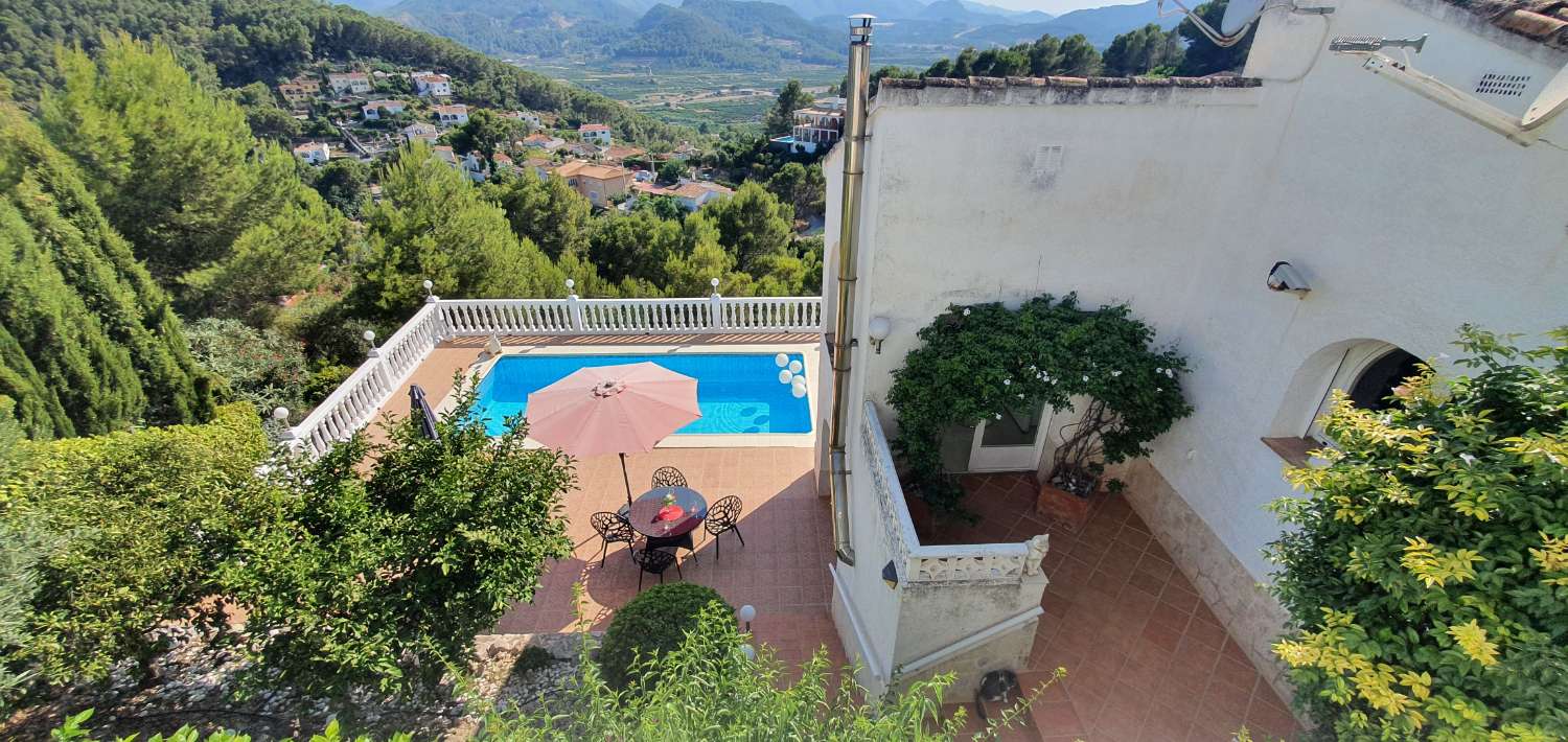 Villa te koop in Gandia
