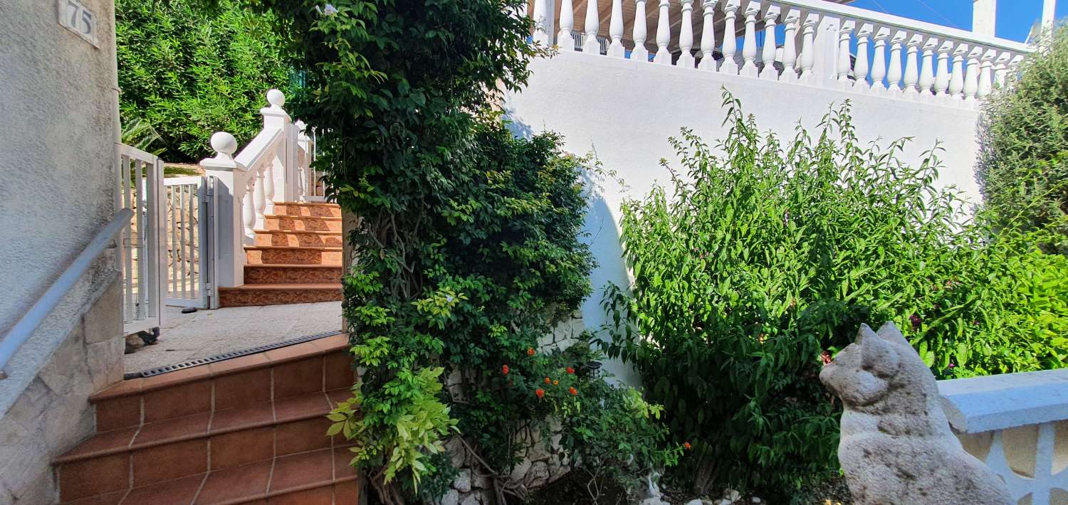Villa te koop in Gandia
