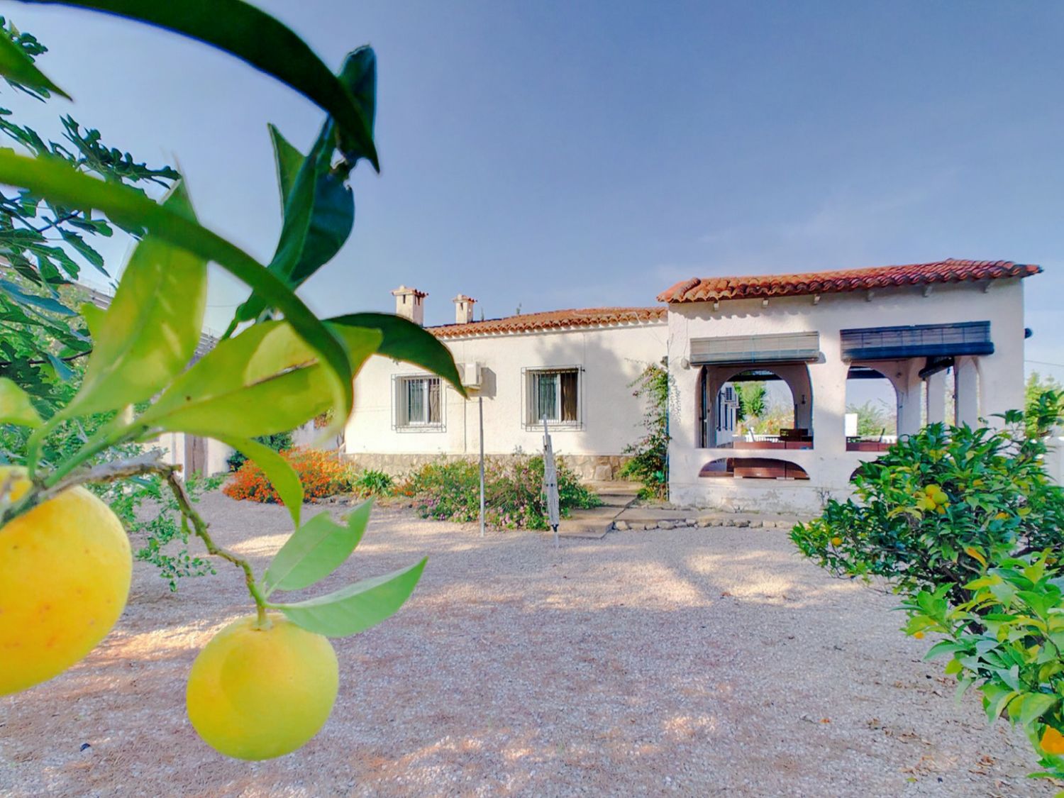 Spectaculaire villa proche de Gandia