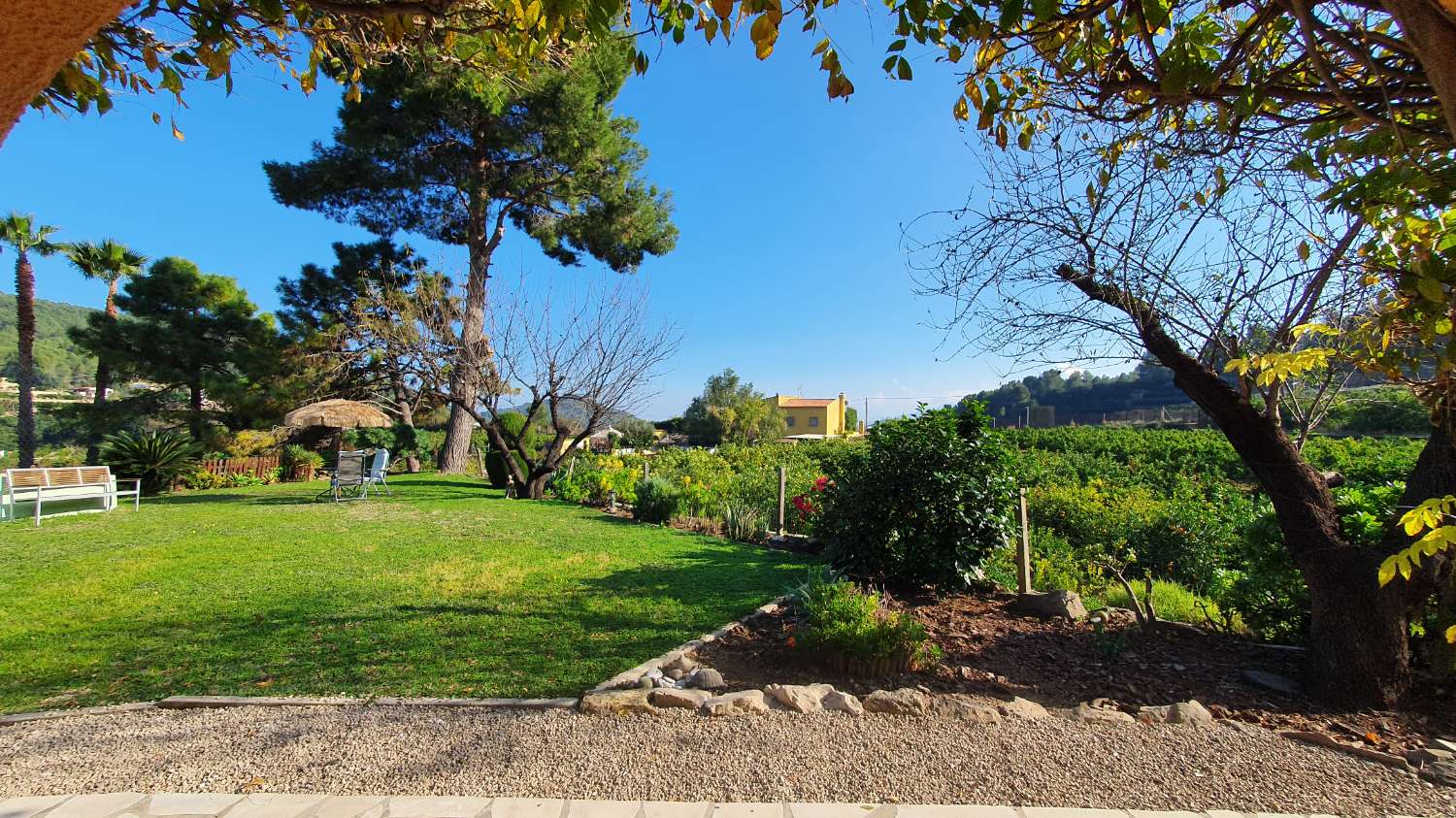 Villa for sale in Oliva pueblo