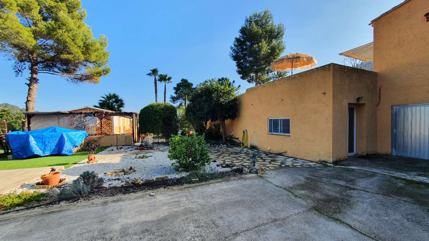 Villa for sale in Oliva pueblo