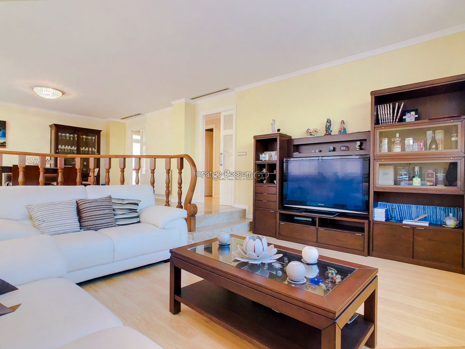 Spectacular villa less than 400m from Daimus Beach.