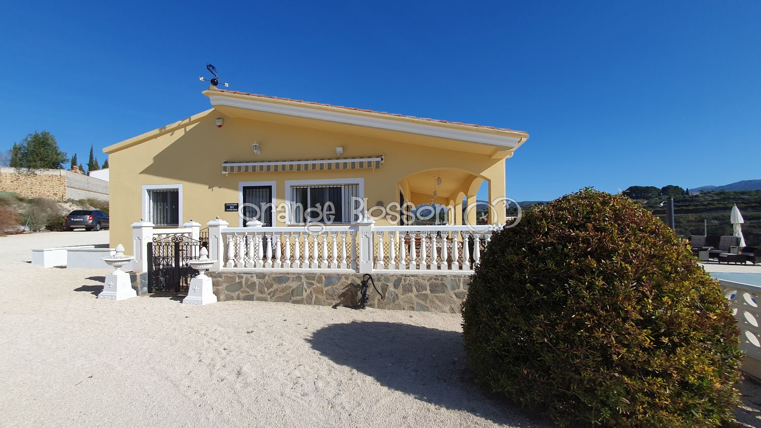 Villa myynnissä Bufali
