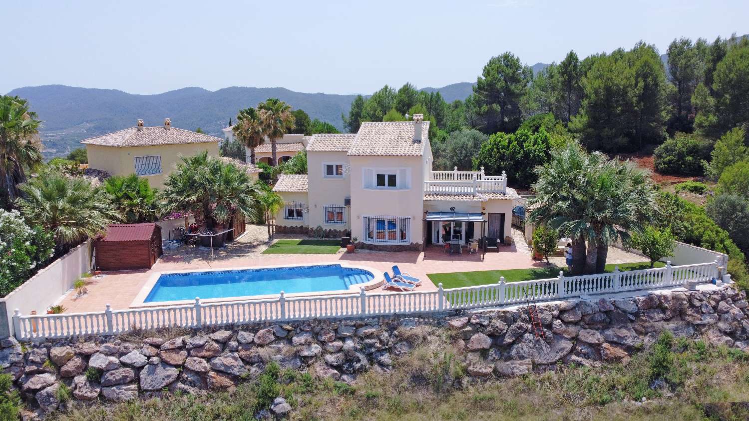 Villa in vendita a Ador