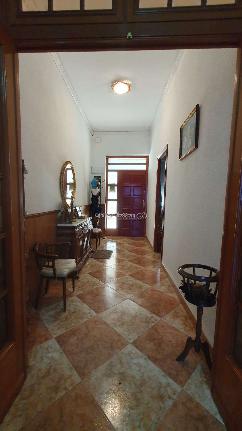 Casa en venta en Piles