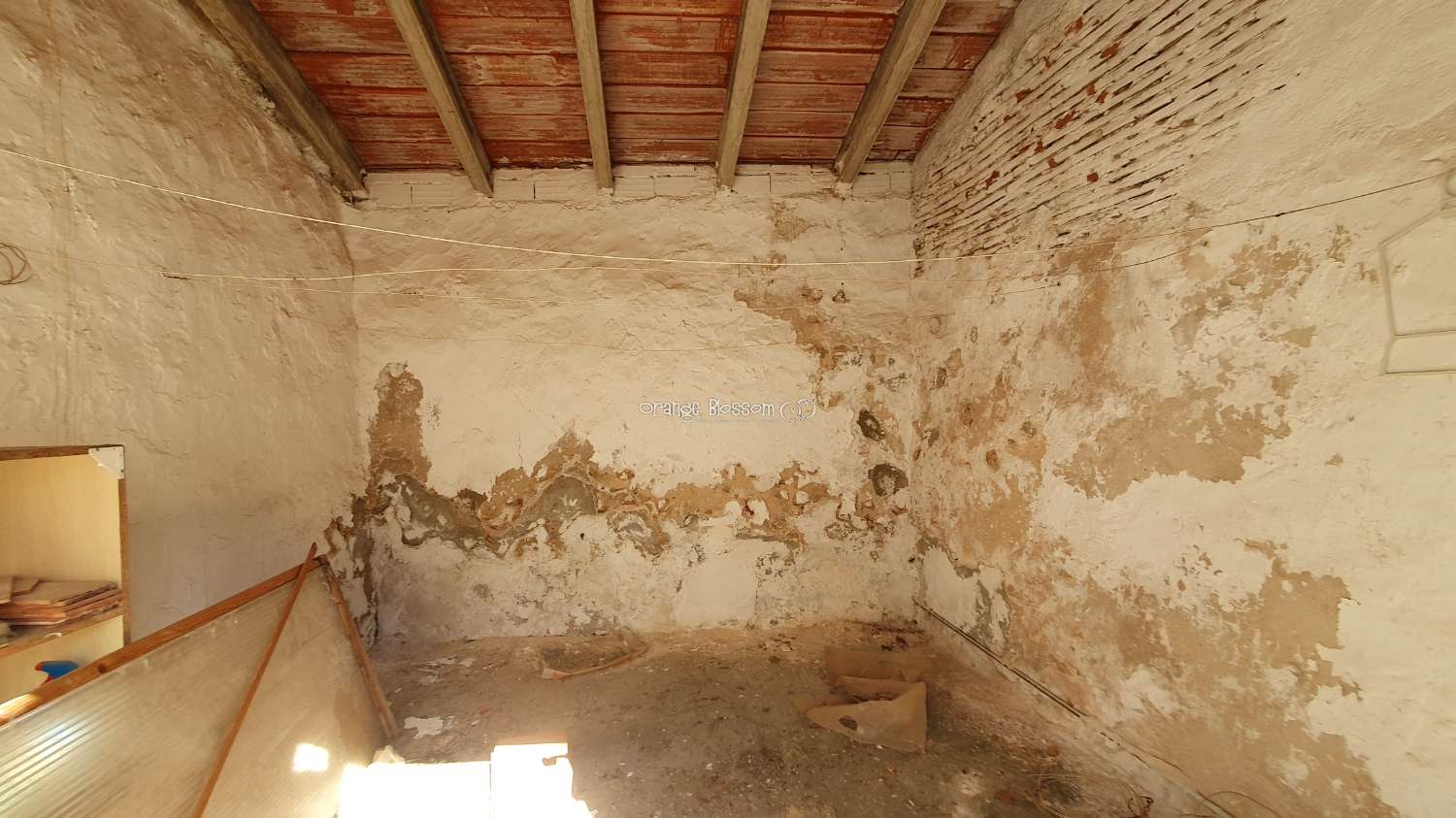 Un'accattivante casa di città di 240 m2 del 1887 nel famoso villaggio di Villalonga nella regione di La Safor di Valencia