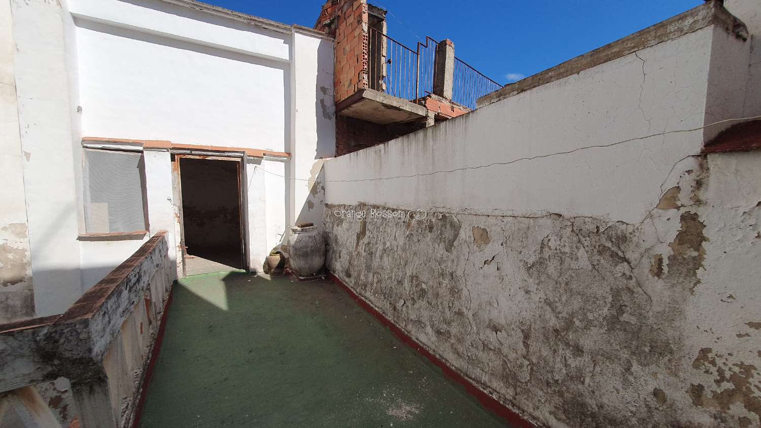 Una cautivadora casa de pueblo de 1887 de 240 m2 en el popular pueblo de Villalonga en la región de La Safor de Valencia