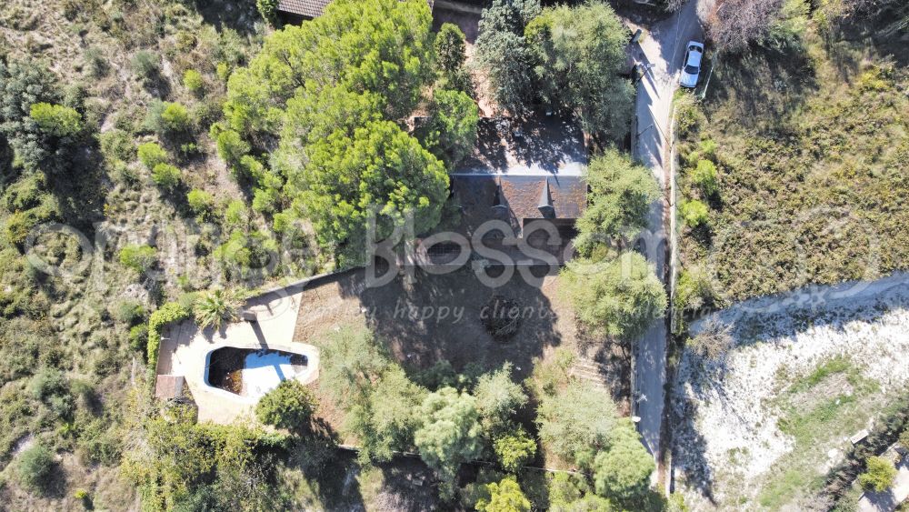 Casa única a Terrateig amb boniques vistes