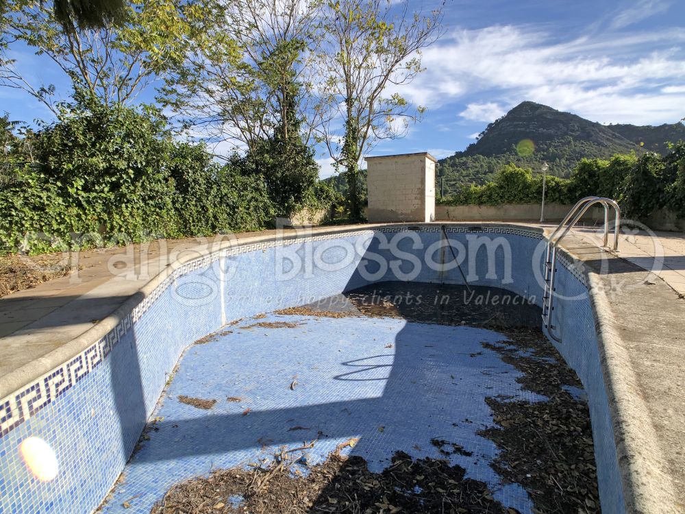 Casa única a Terrateig amb boniques vistes