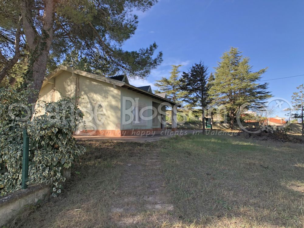 Casa única a Terrateig amb boniques vistes