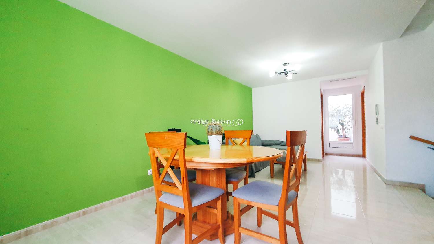 House for sale in Potríes
