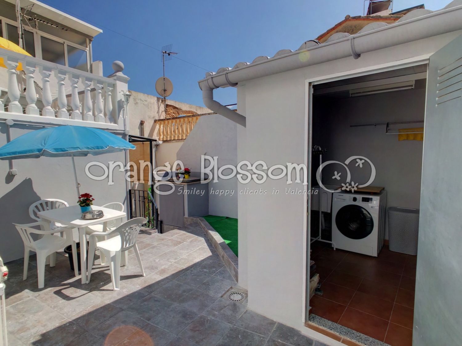 Well presented village house in Palma de Gandia