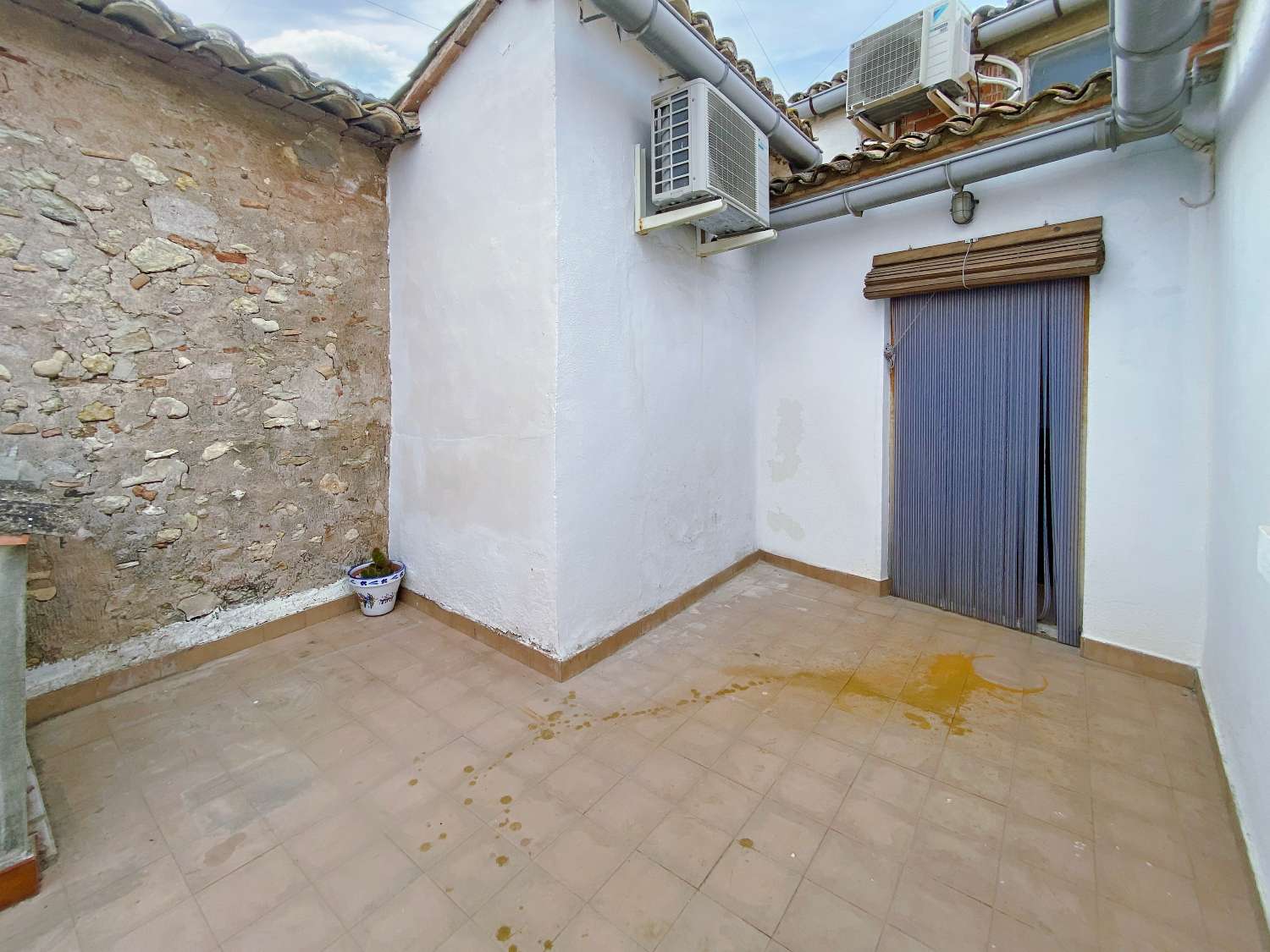 Hus til salg i Castelló de Rugat