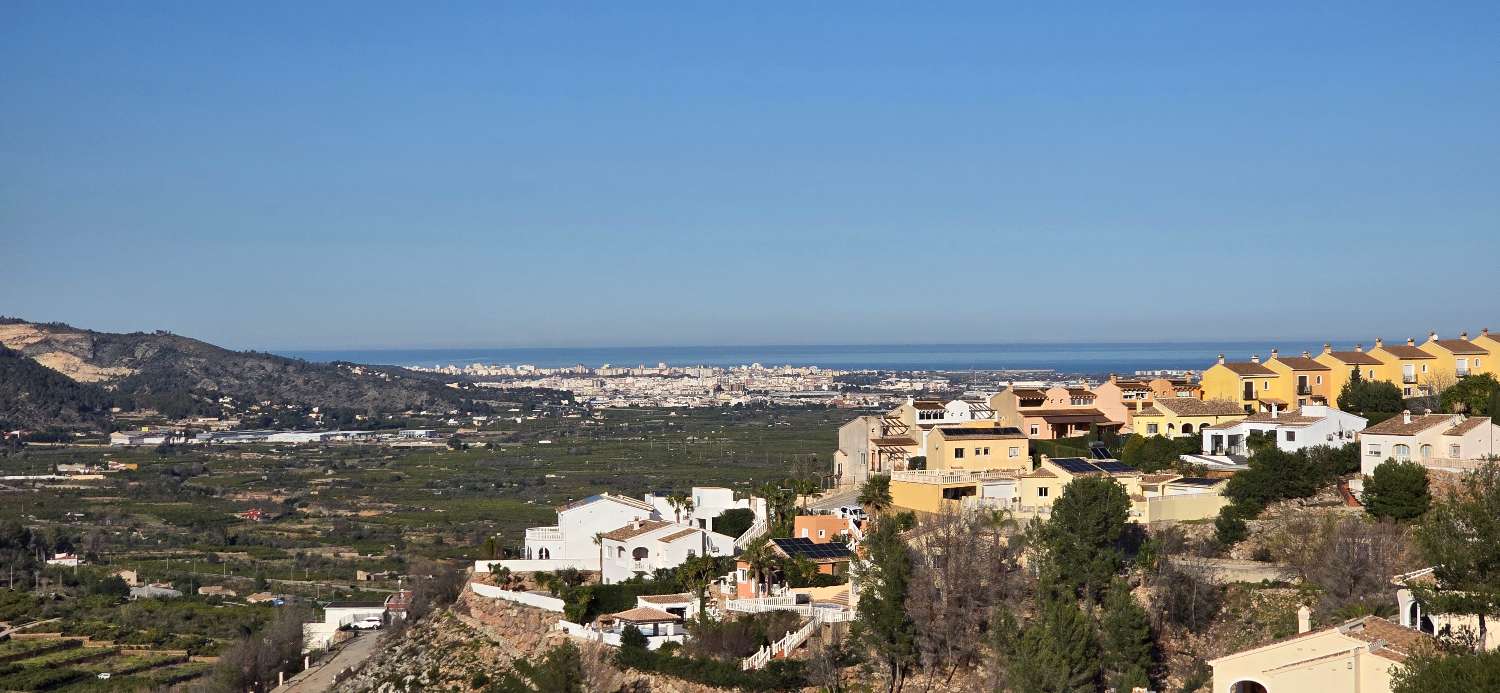 Villa en venta en Ador