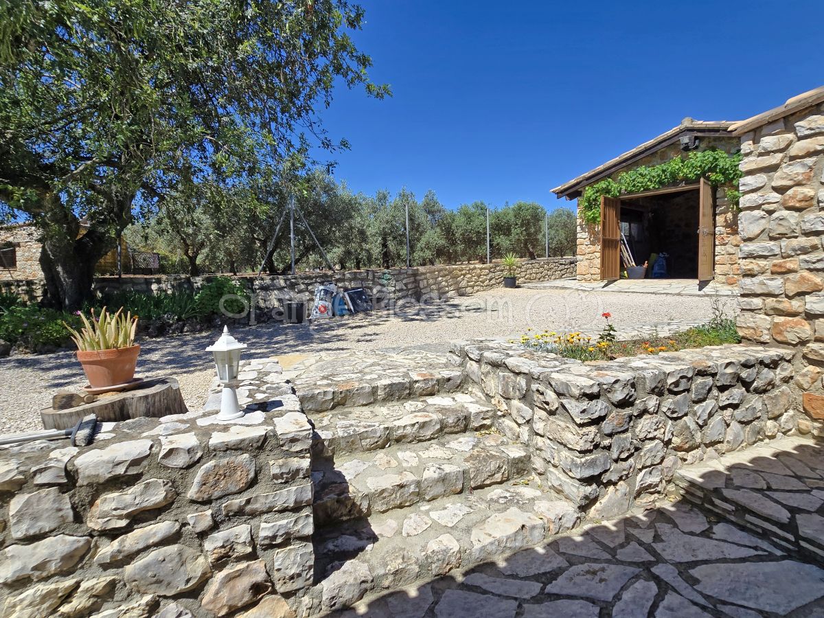 Espectacular Villa en Chella