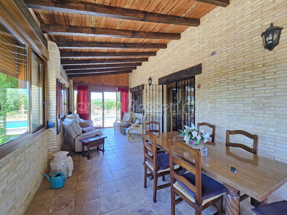 Espectacular Villa en Chella