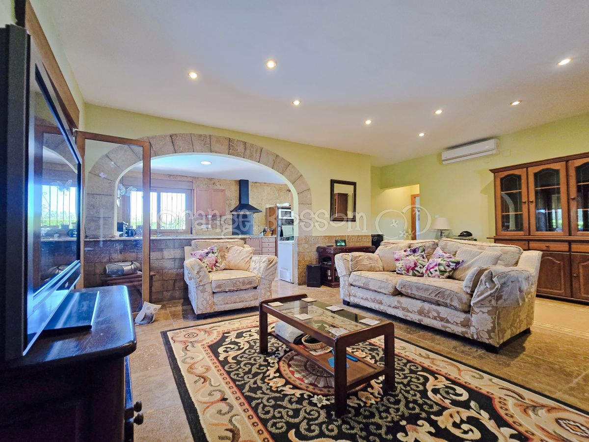 Espectacular Villa en Chella