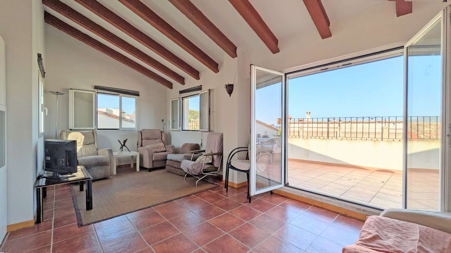 Casa Luz – Elegancia mediterránea a las puertas de Albaida