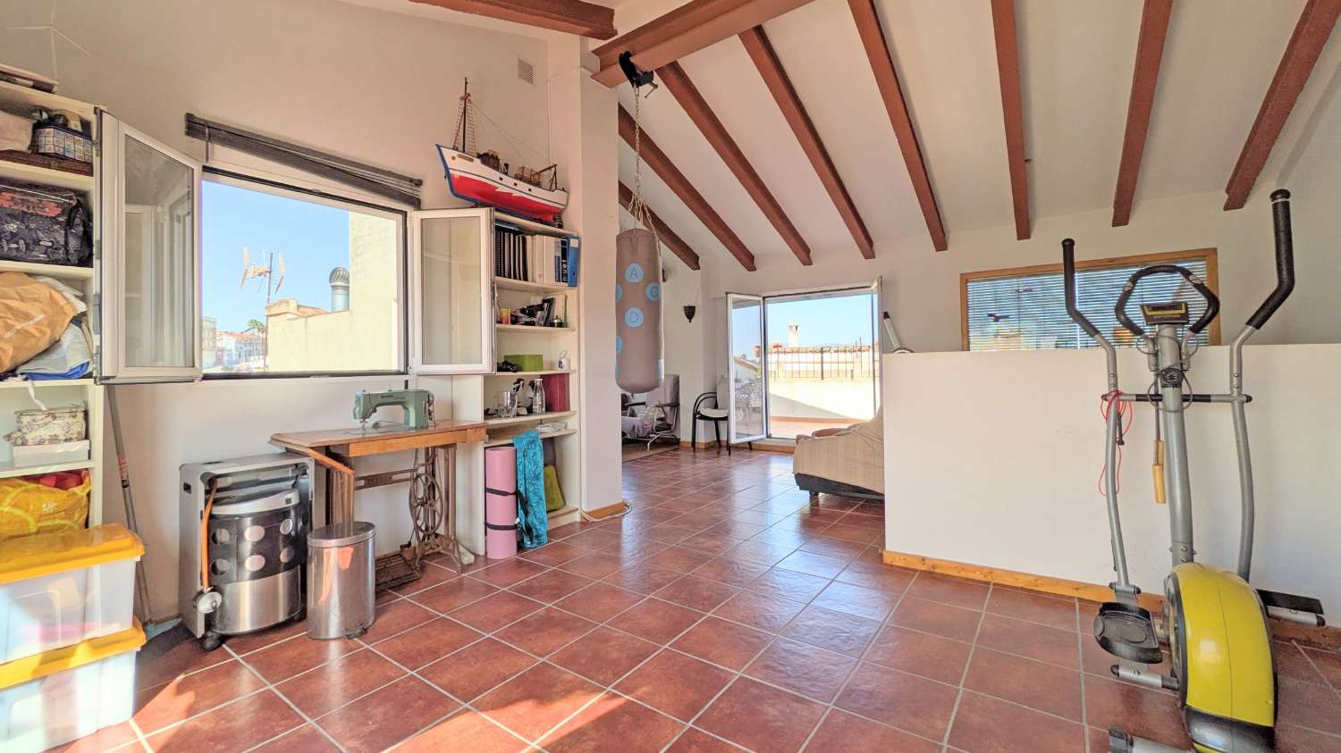 Casa Luz – Elegancia mediterránea a las puertas de Albaida