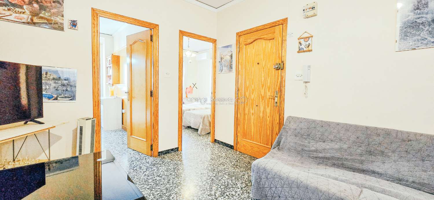 Zentral und erreichbar. Eine ideale Immobilie für alle, die ein gepflegtes Zuhause in einer traditionellen spanischen Dorfumgebung suchen.