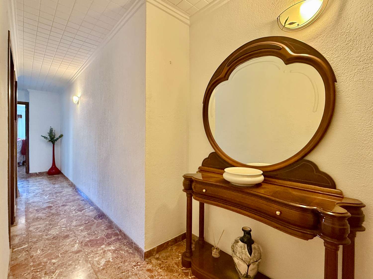 INCREDIBLE APARTMENT ON THE SEAFRONT ON THE PROMENADE OF FUENGIROLA