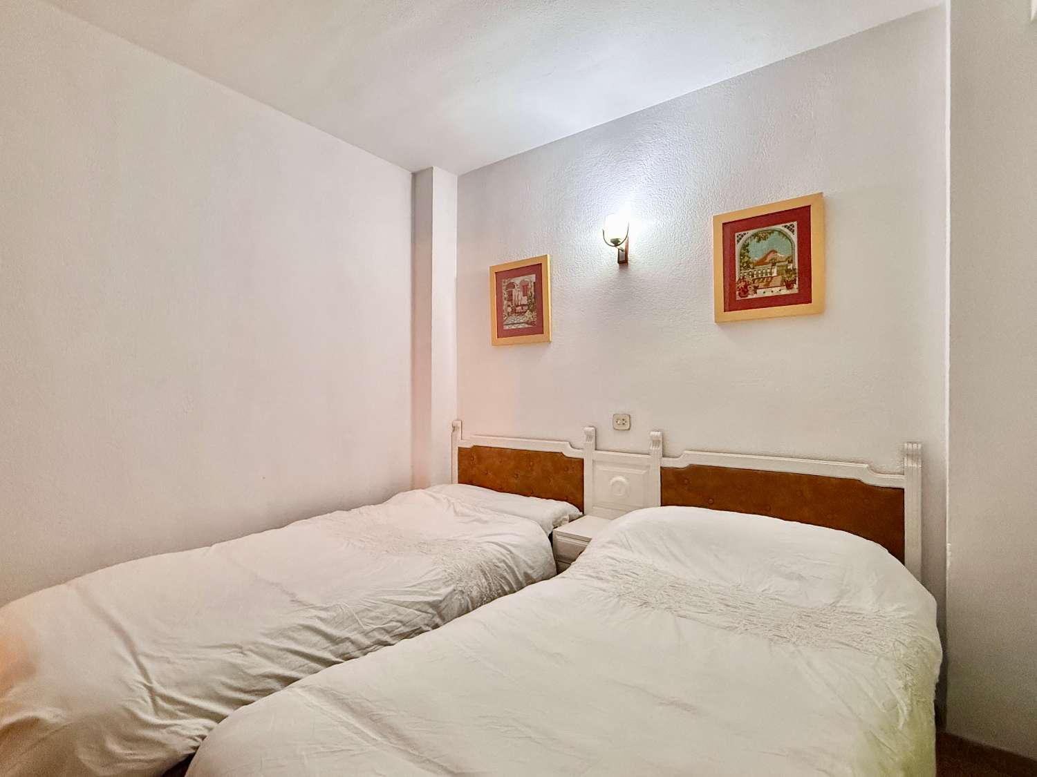 INCREDIBLE APARTMENT ON THE SEAFRONT ON THE PROMENADE OF FUENGIROLA