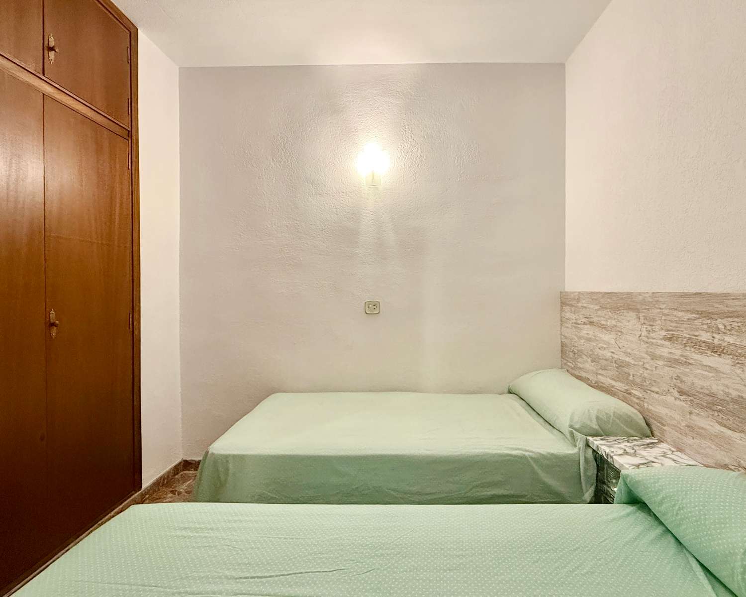 INCREDIBLE APARTMENT ON THE SEAFRONT ON THE PROMENADE OF FUENGIROLA
