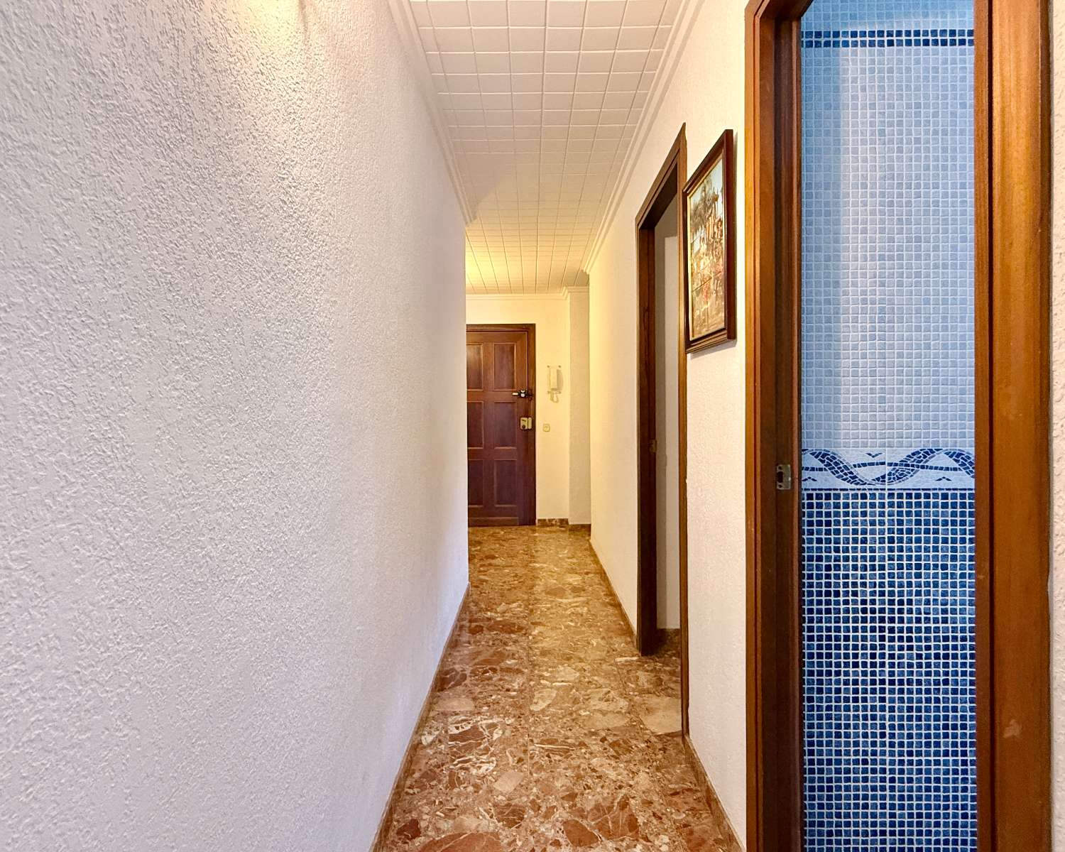 INCREDIBLE APARTMENT ON THE SEAFRONT ON THE PROMENADE OF FUENGIROLA