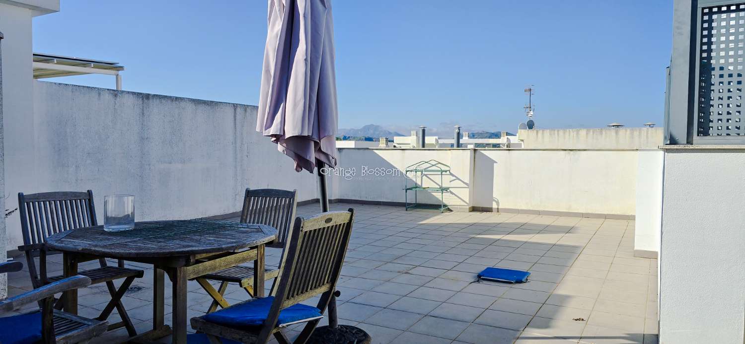 Zentral und erreichbar. Eine ideale Immobilie für alle, die ein neues Zuhause in einem traditionellen spanischen Dorf suchen.