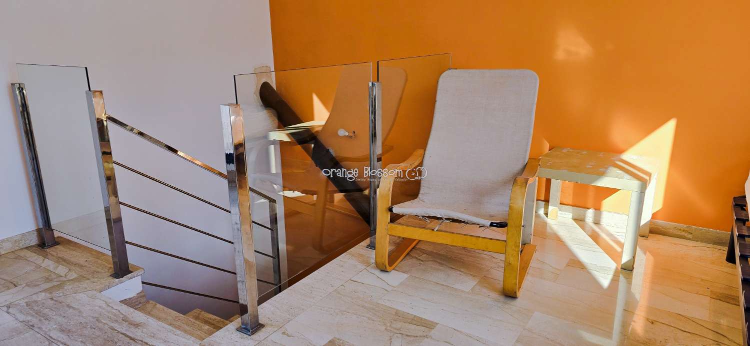Zentral und erreichbar. Eine ideale Immobilie für alle, die ein neues Zuhause in einem traditionellen spanischen Dorf suchen.