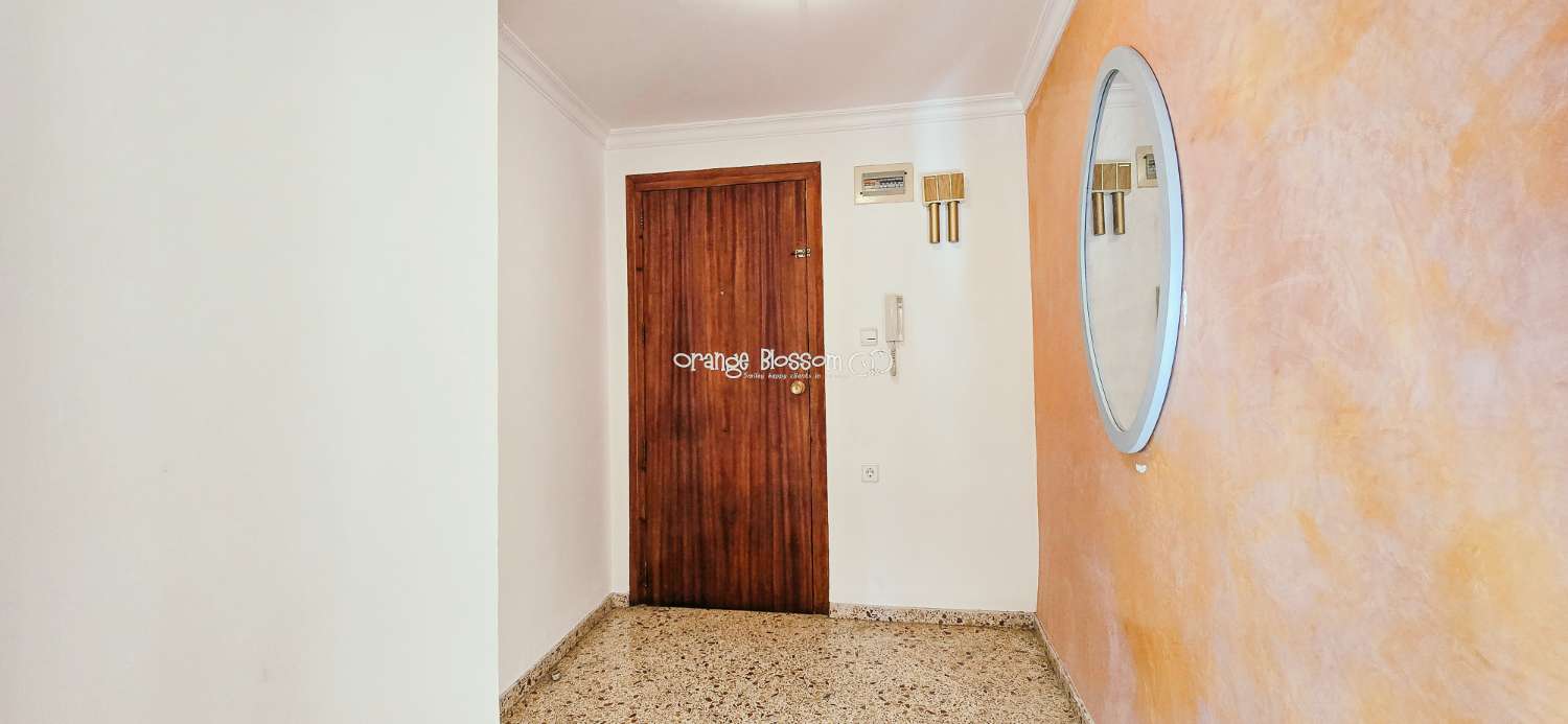 Un apartamento encantador y luminoso con unas vistas magníficas en el popular pueblo de Villalonga.