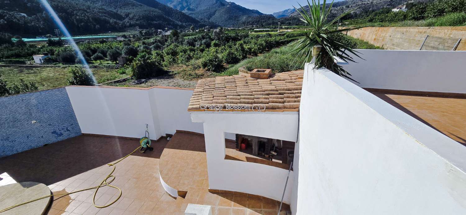 Peaceful Views  and tranquility with Total Convenience.