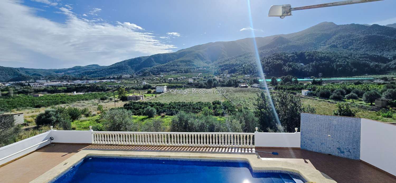 Peaceful Views  and tranquility with Total Convenience.