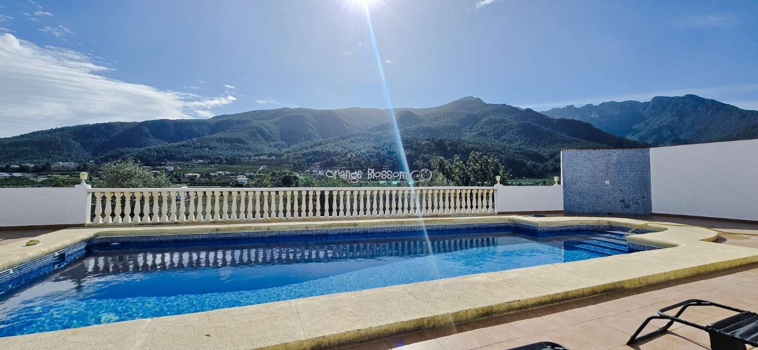 Peaceful Views  and tranquility with Total Convenience.