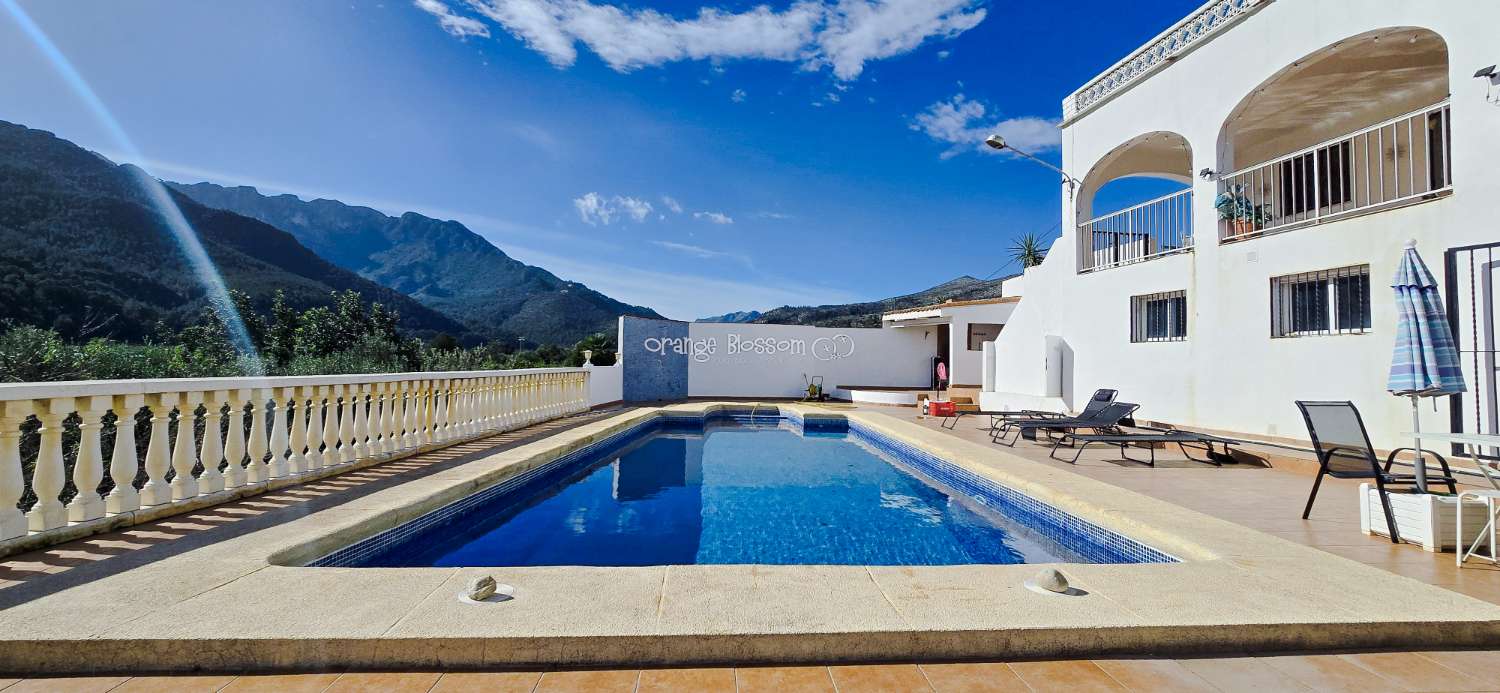 Peaceful Views  and tranquility with Total Convenience.