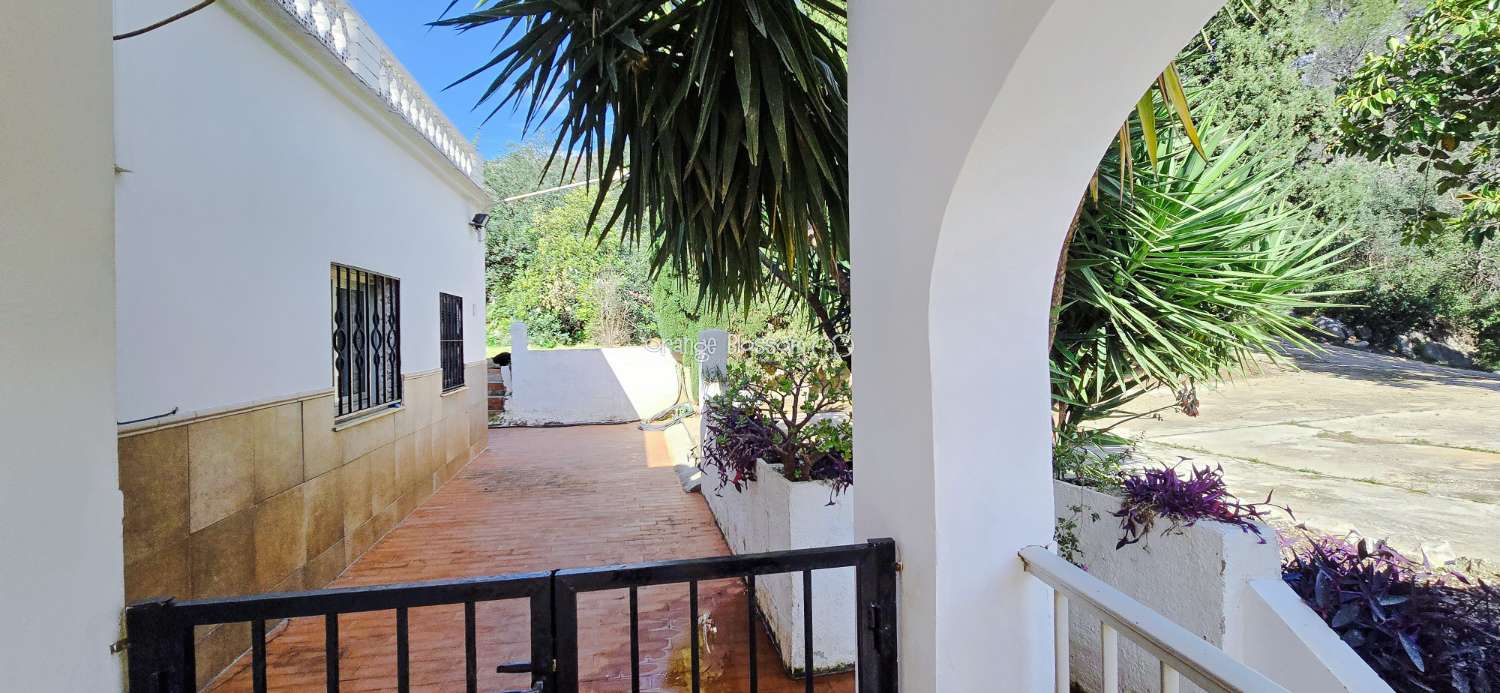 Peaceful Views  and tranquility with Total Convenience.