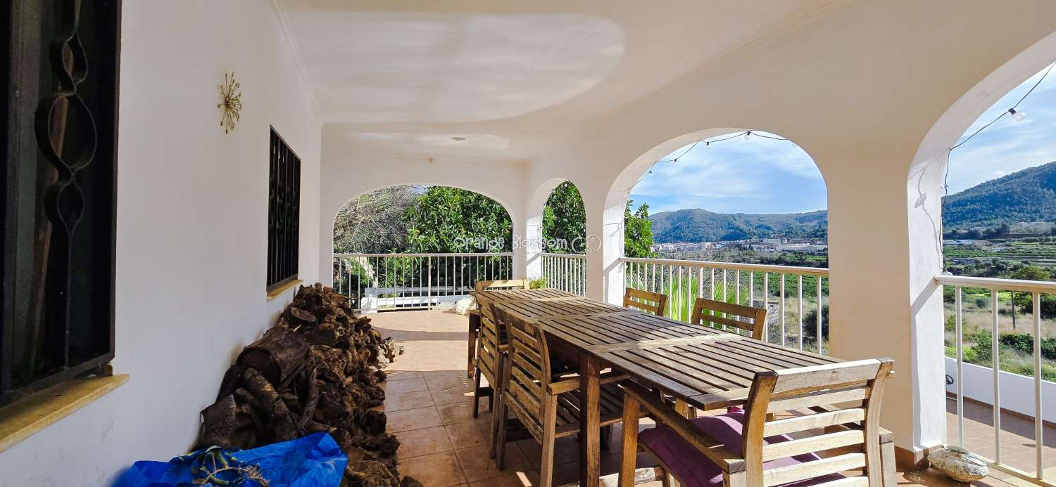 Peaceful Views  and tranquility with Total Convenience.