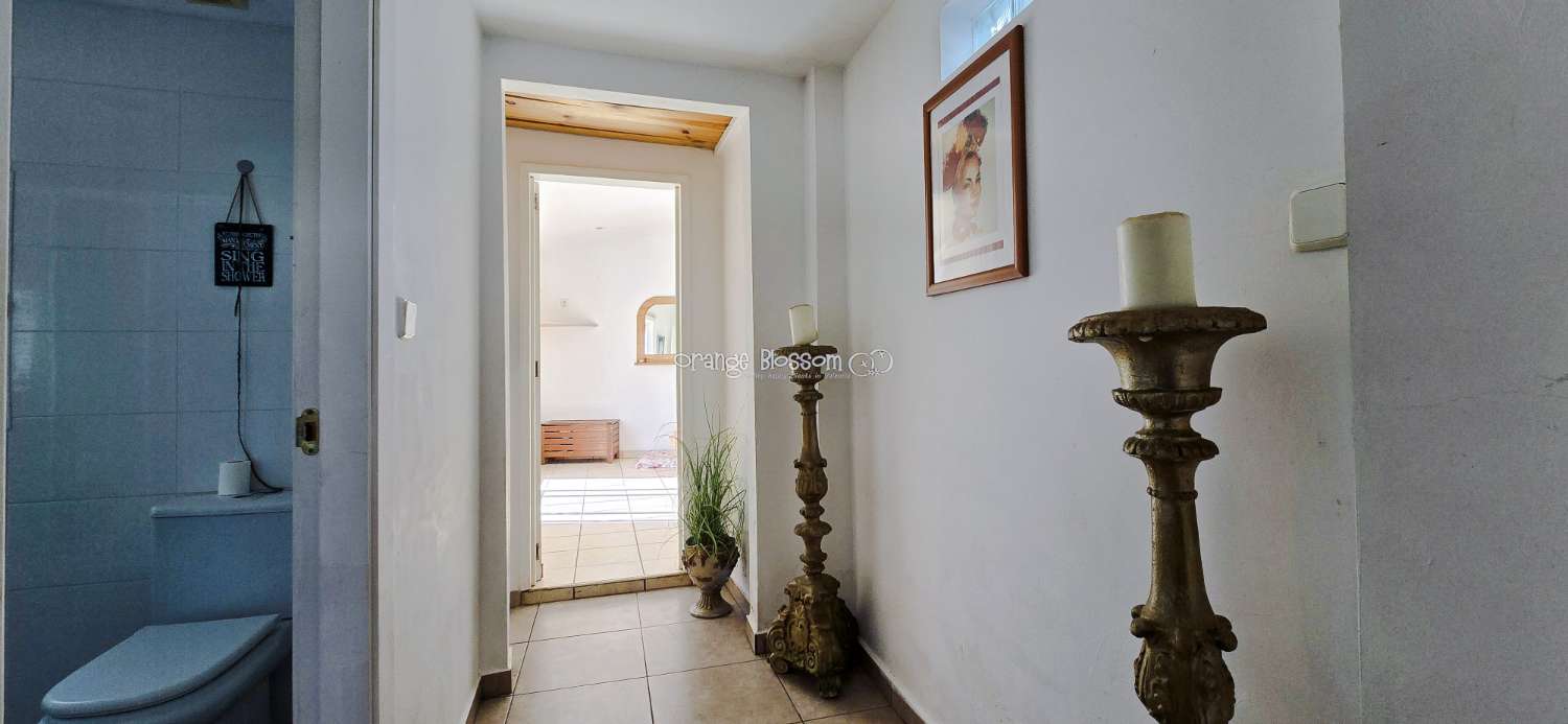 Peaceful Views  and tranquility with Total Convenience.