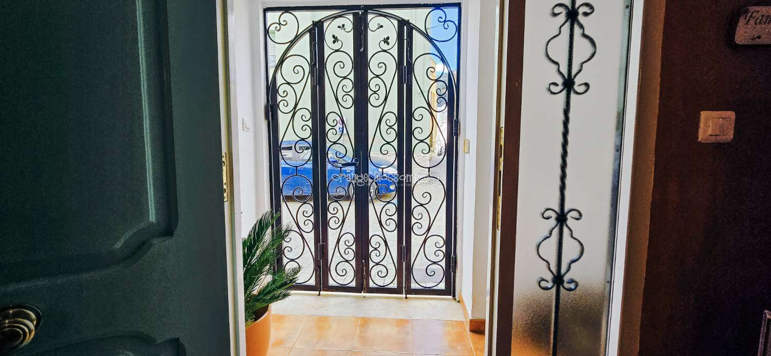 This is a truly charming and beautifully presented home, offering space, character and lifestyle in equal measure.