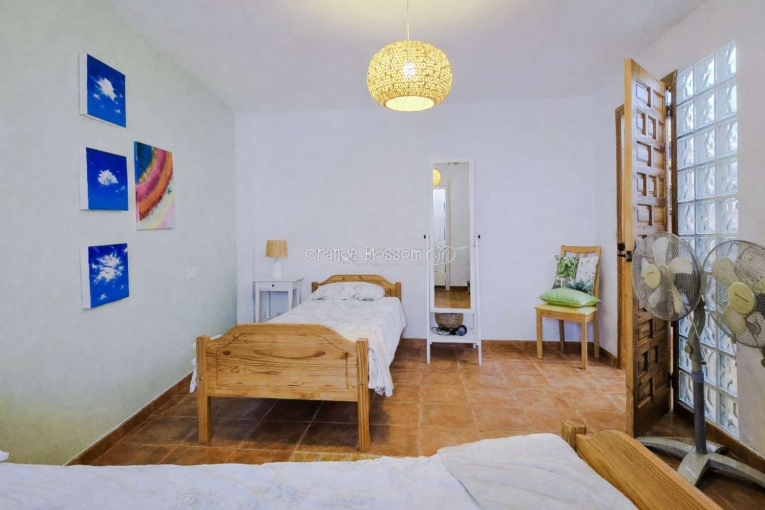 This is a truly charming and beautifully presented home, offering space, character and lifestyle in equal measure.