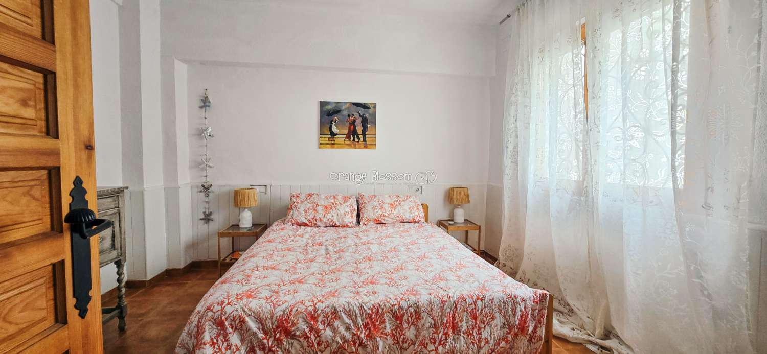 This is a truly charming and beautifully presented home, offering space, character and lifestyle in equal measure.