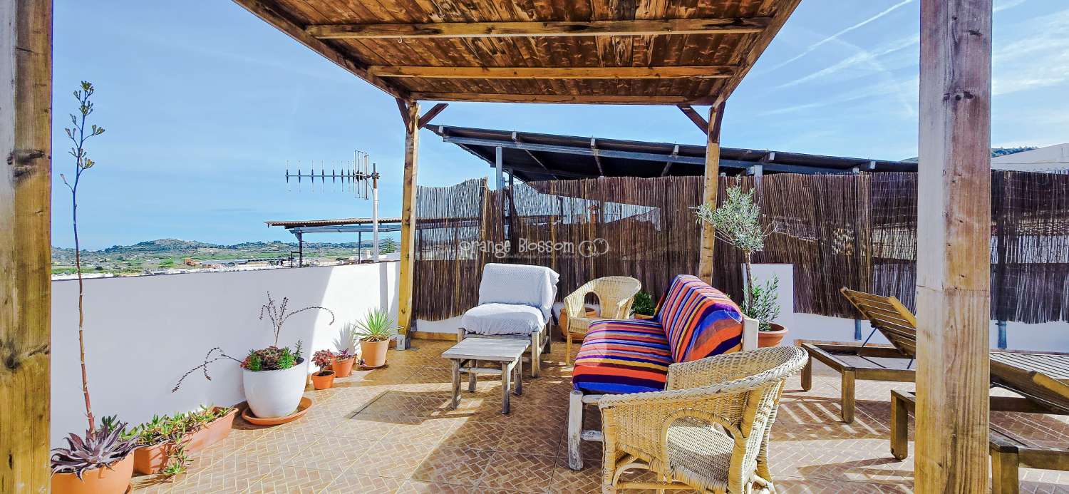 This is a truly charming and beautifully presented home, offering space, character and lifestyle in equal measure.