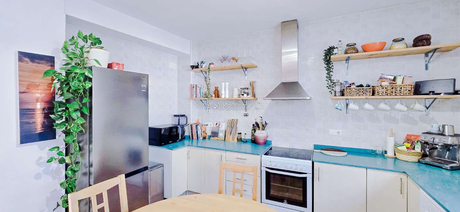 This is a truly charming and beautifully presented home, offering space, character and lifestyle in equal measure.