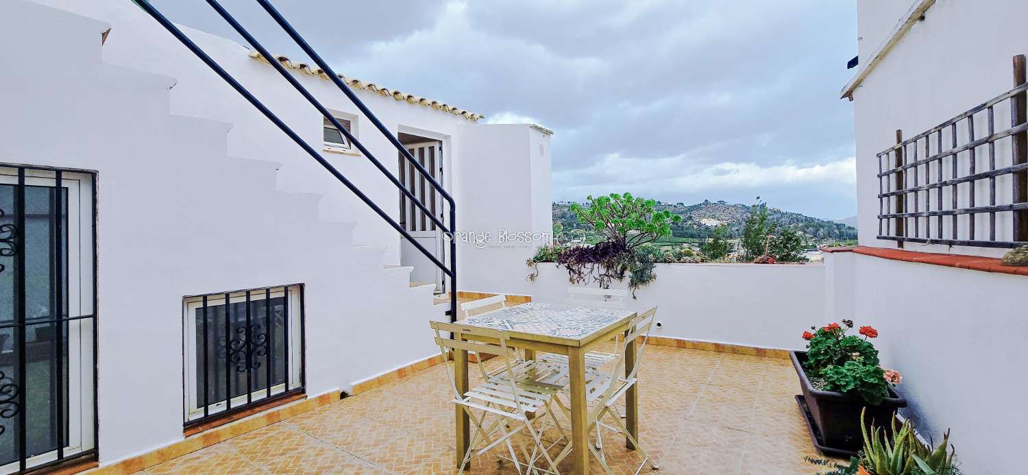 This is a truly charming and beautifully presented home, offering space, character and lifestyle in equal measure.