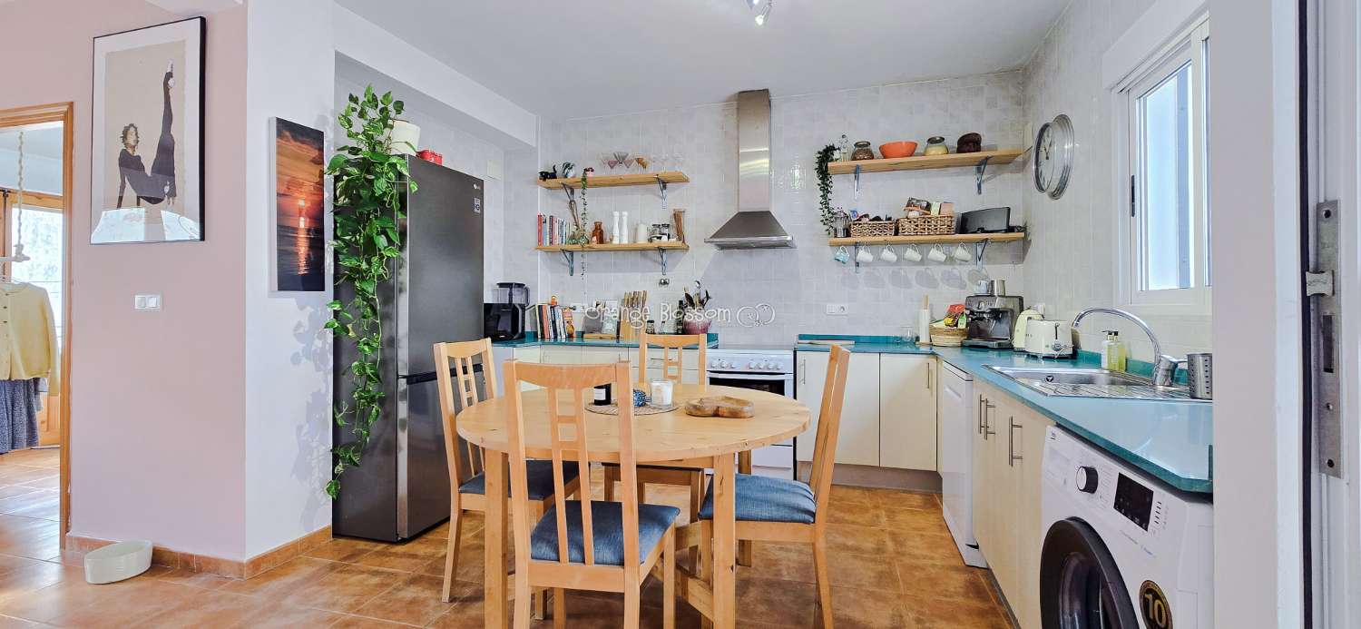 This is a truly charming and beautifully presented home, offering space, character and lifestyle in equal measure.