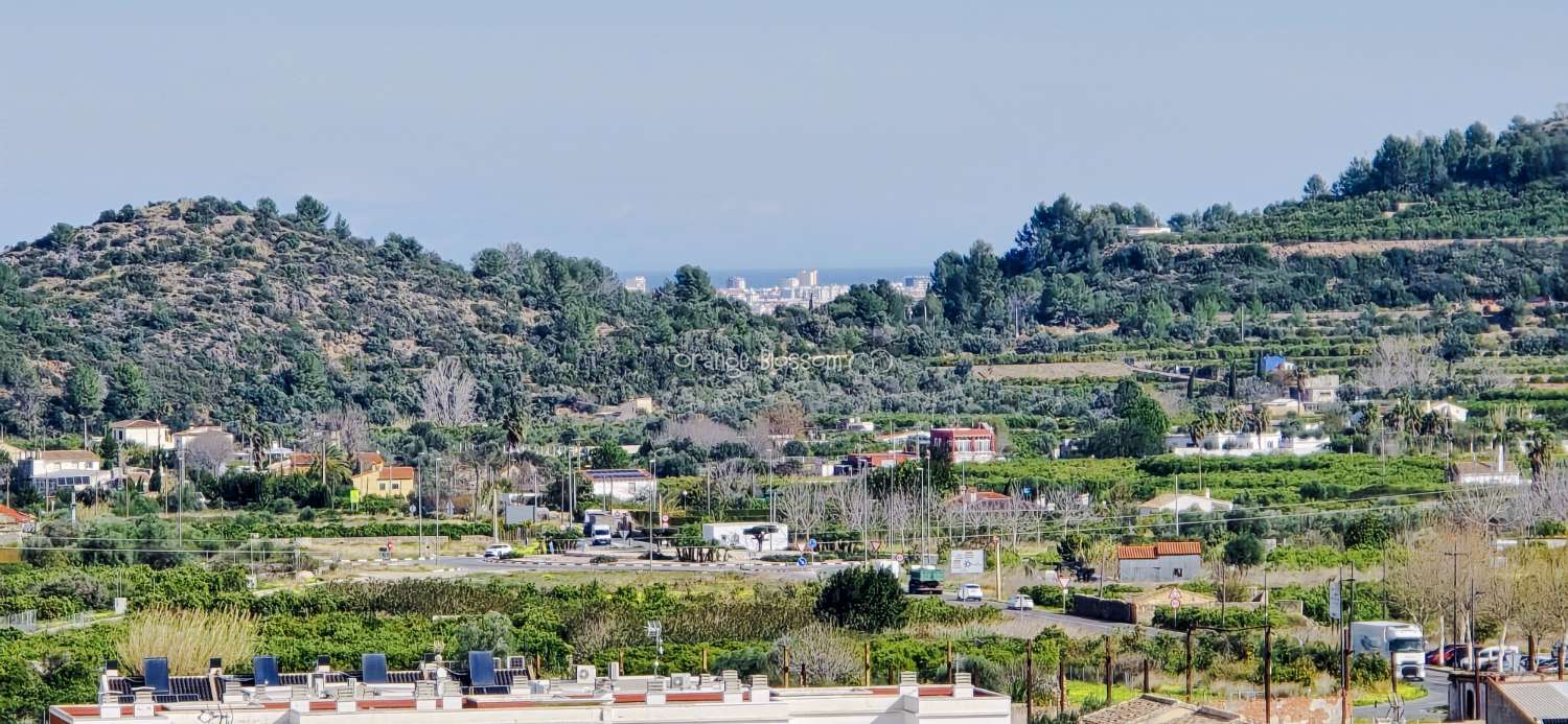 This is a truly charming and beautifully presented home, offering space, character and lifestyle in equal measure.